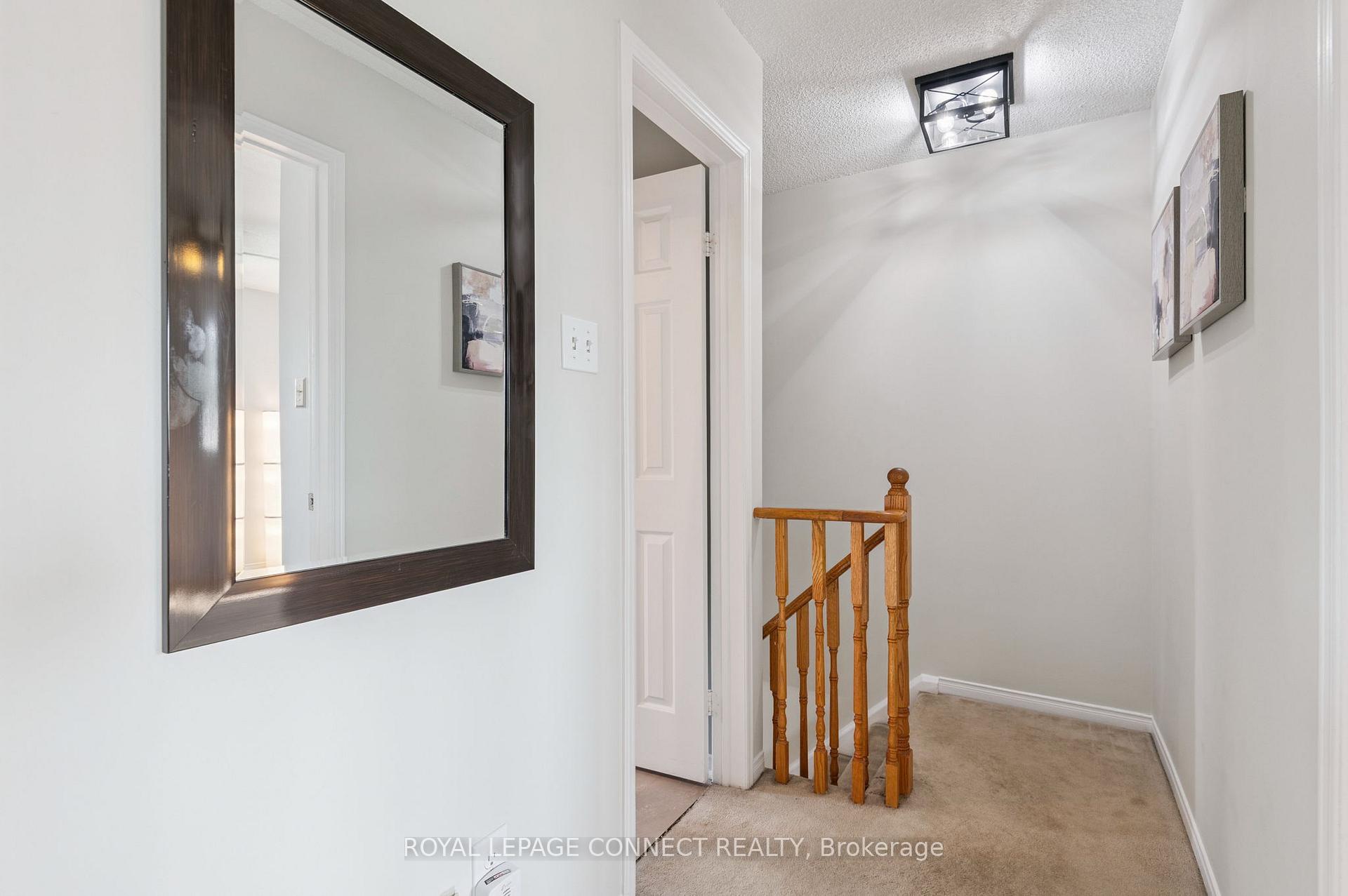 Photo 18 of 22 Crawford Rose Drive, Aurora, Aurora Heights — HOMEH