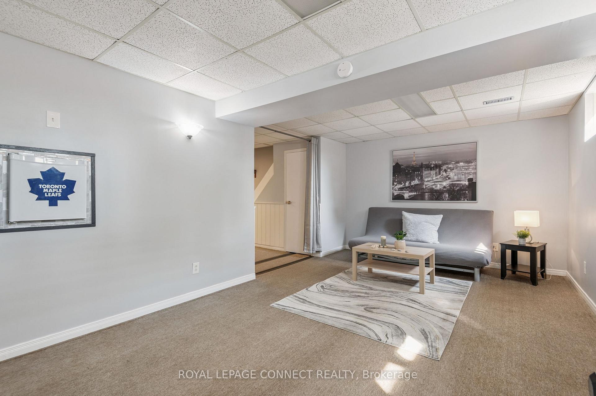 Photo 40 of 22 Crawford Rose Drive, Aurora, Aurora Heights — HOMEH