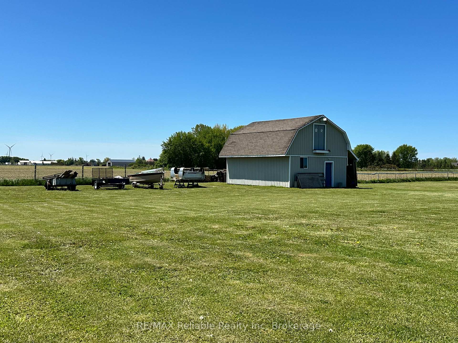 Photo 4 of 34481 Hendrick Road, Bluewater, Hay — HOMEH