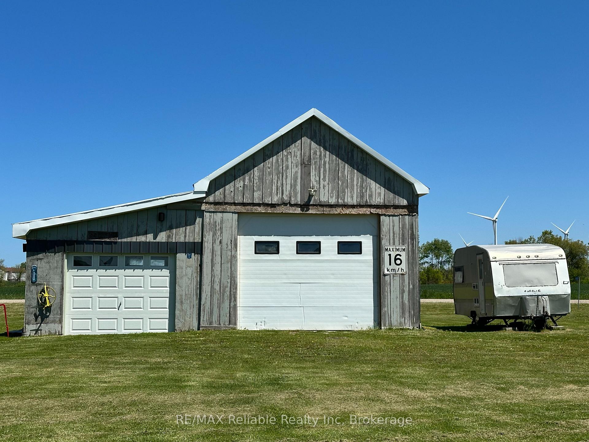 Photo 7 of 34481 Hendrick Road, Bluewater, Hay — HOMEH