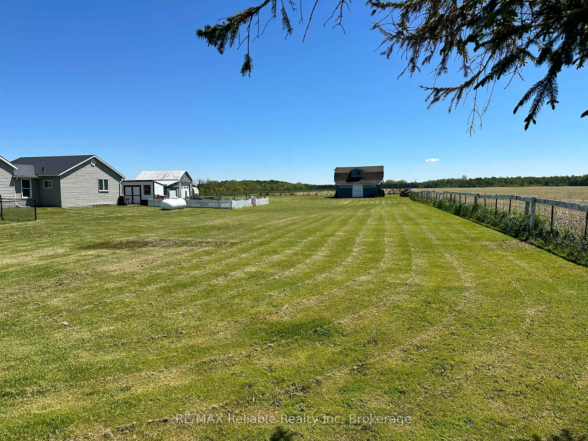 Photo 10 of 34481 Hendrick Road, Bluewater, Hay — HOMEH