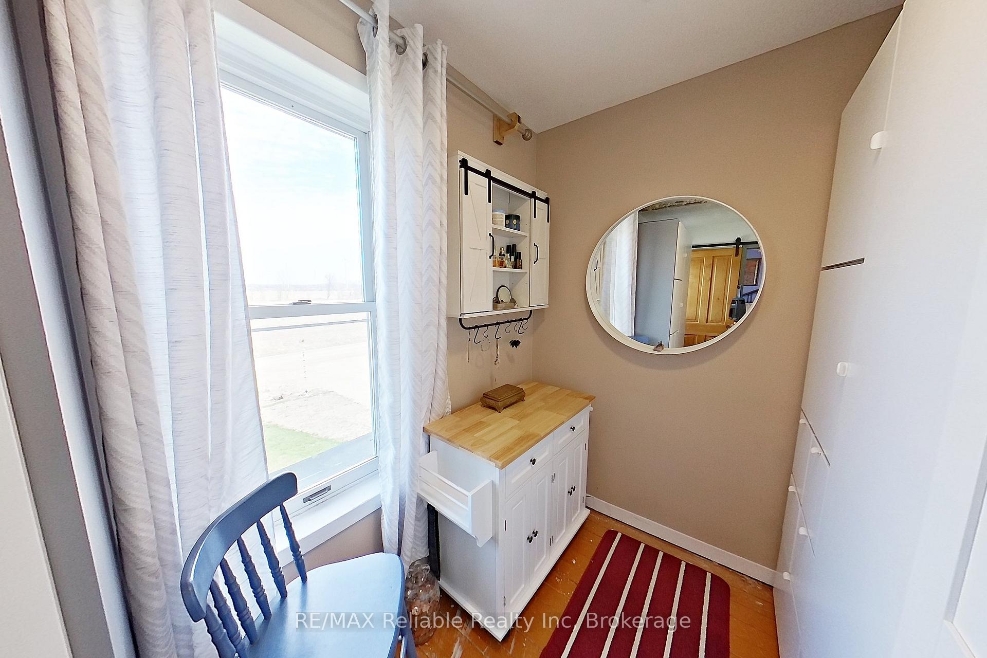 Photo 19 of 34481 Hendrick Road, Bluewater, Hay — HOMEH