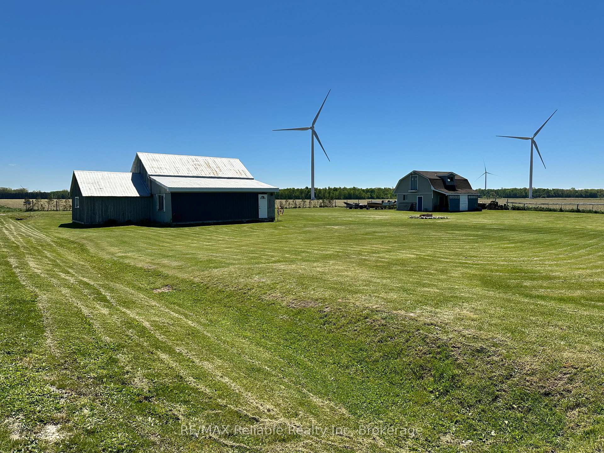 Photo 39 of 34481 Hendrick Road, Bluewater, Hay — HOMEH