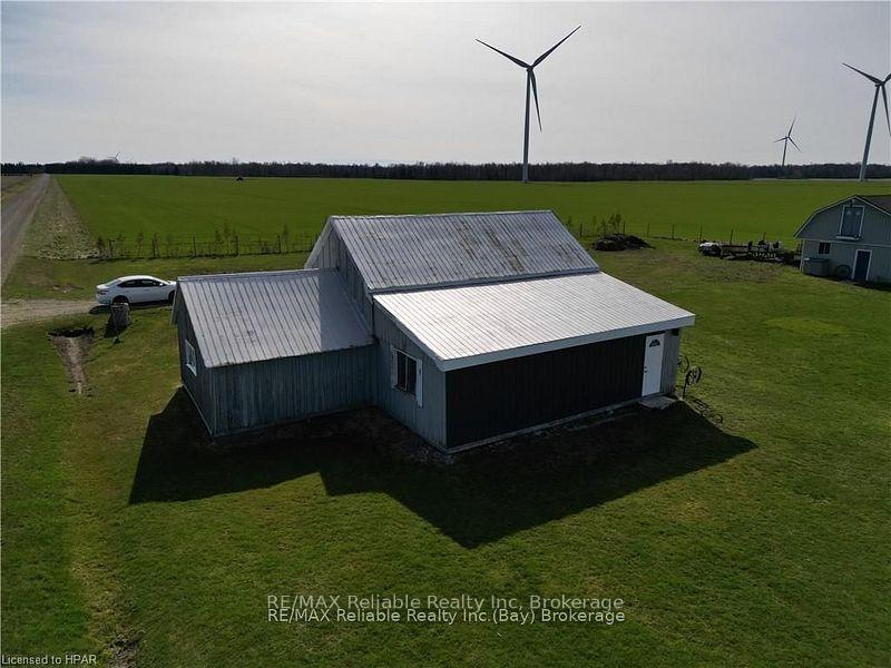 Photo 46 of 34481 Hendrick Road, Bluewater, Hay — HOMEH