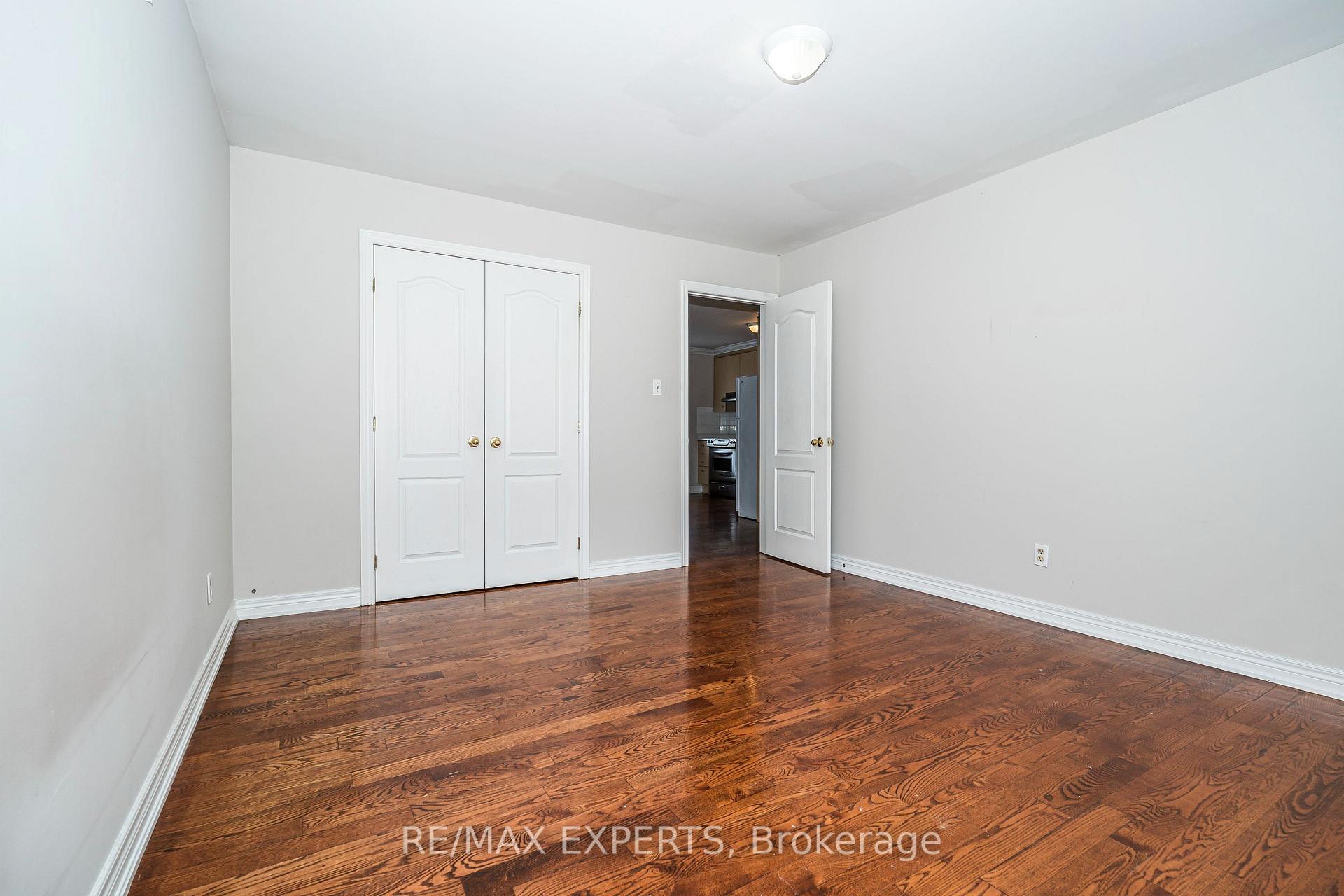 Photo 12 of Unit 3, 8310 Islington Avenue, Vaughan, Islington Woods — HOMEH