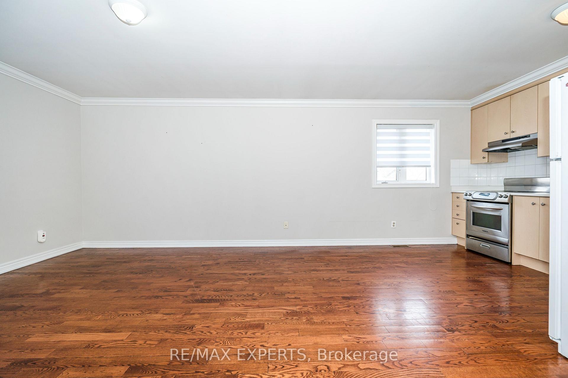 Photo 17 of Unit 3, 8310 Islington Avenue, Vaughan, Islington Woods — HOMEH