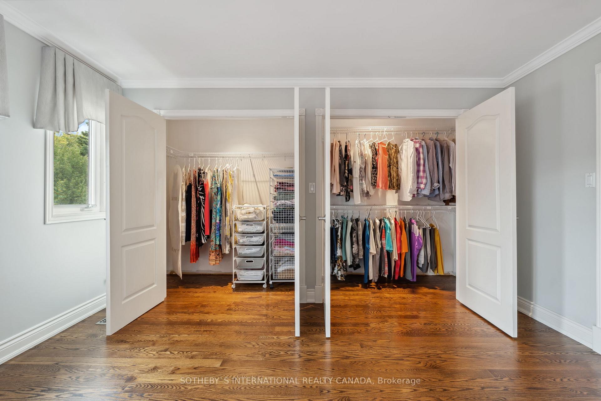 Photo 17 of 19 Spragg Circle, Markham, Markham Village — HOMEH