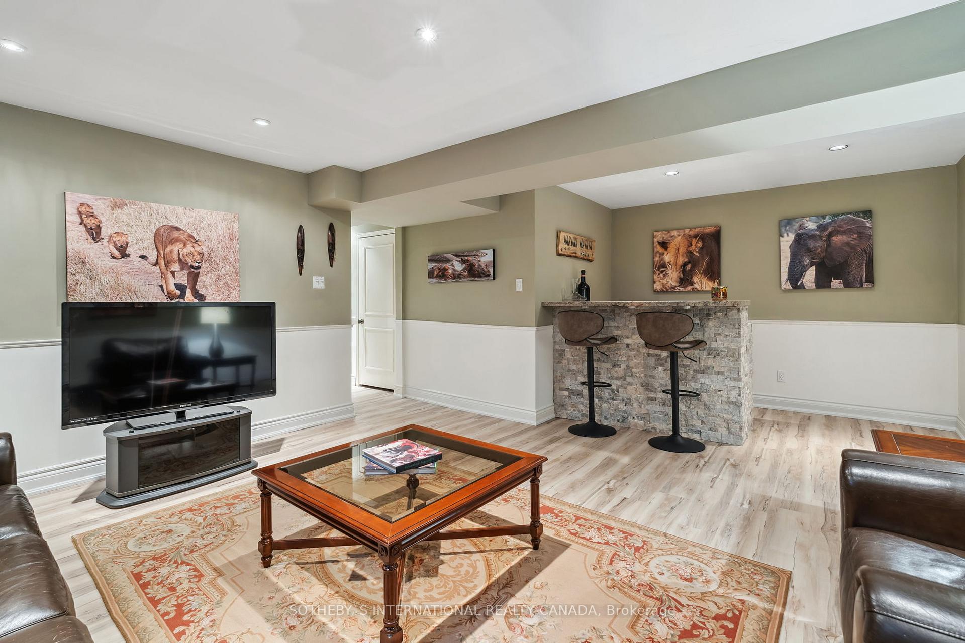 Photo 26 of 19 Spragg Circle, Markham, Markham Village — HOMEH