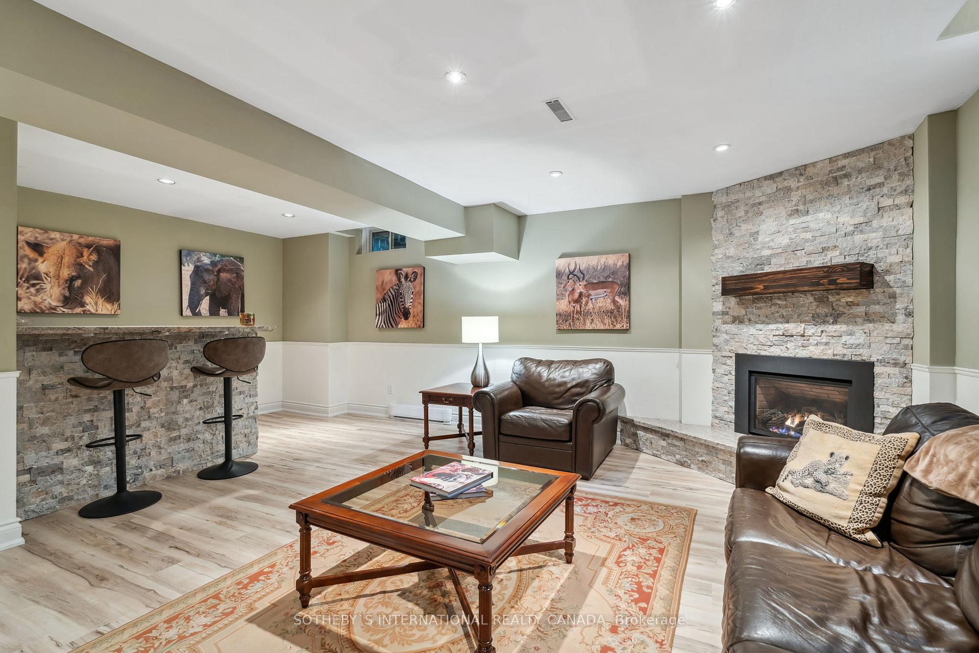 Photo 27 of 19 Spragg Circle, Markham, Markham Village — HOMEH