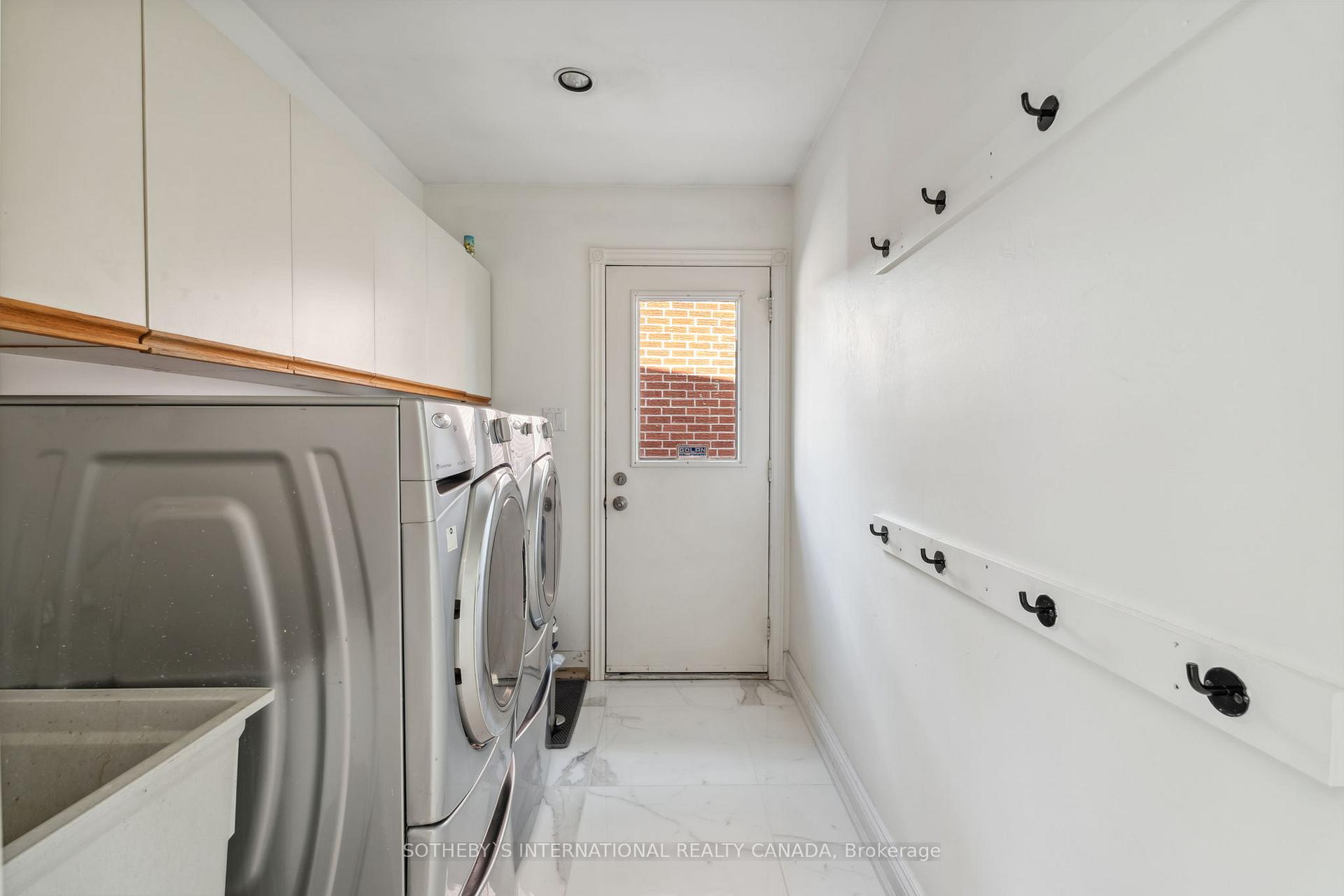 Photo 30 of 19 Spragg Circle, Markham, Markham Village — HOMEH
