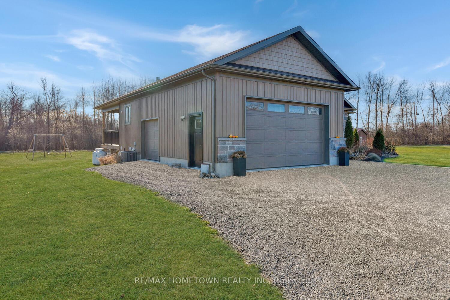 Photo 8 of 9145 Cty Road 6, Augusta, Augusta Twp — HOMEH