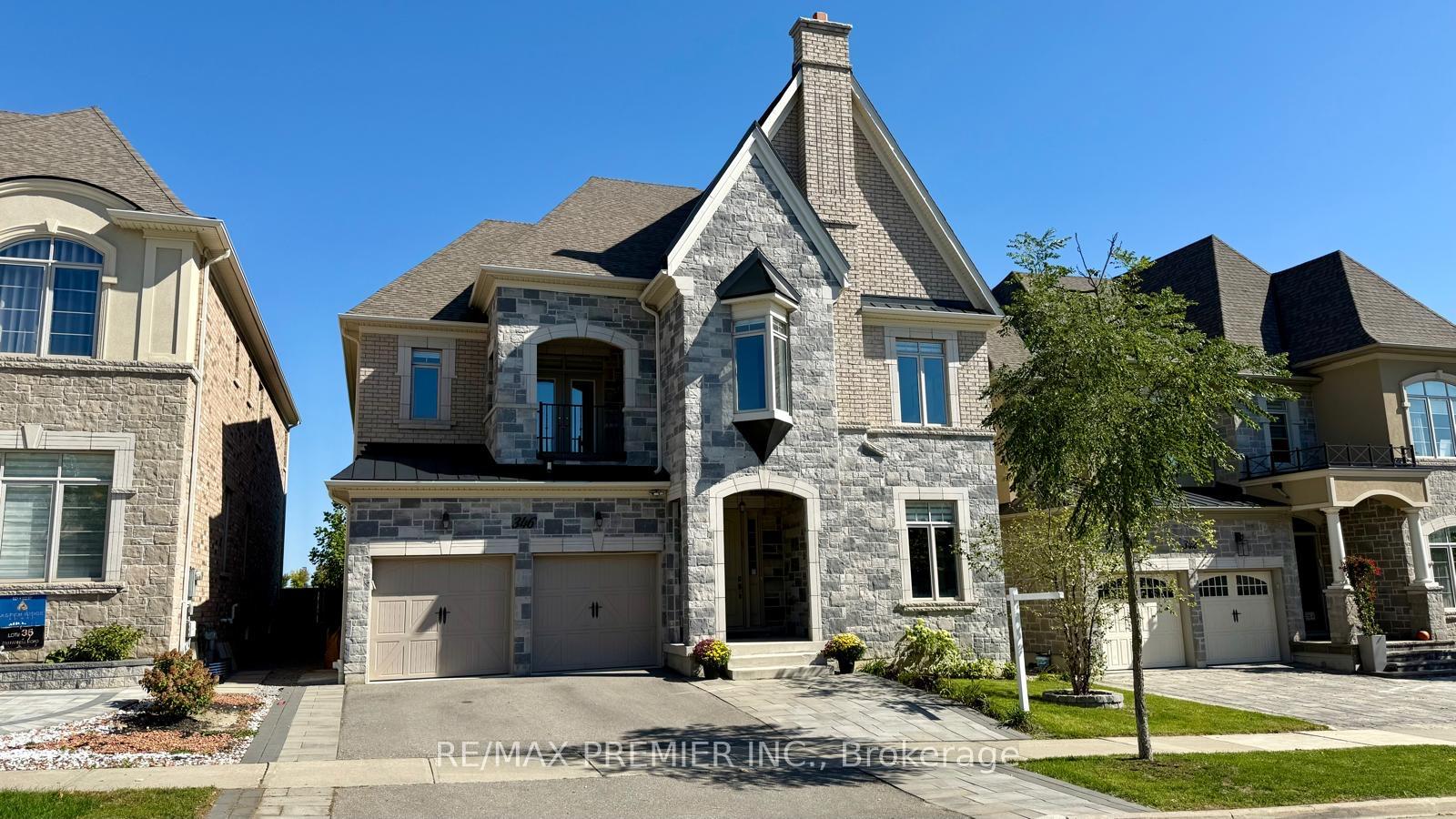 Photo 2 of 346 Farrell Road, Vaughan, Patterson — HOMEH
