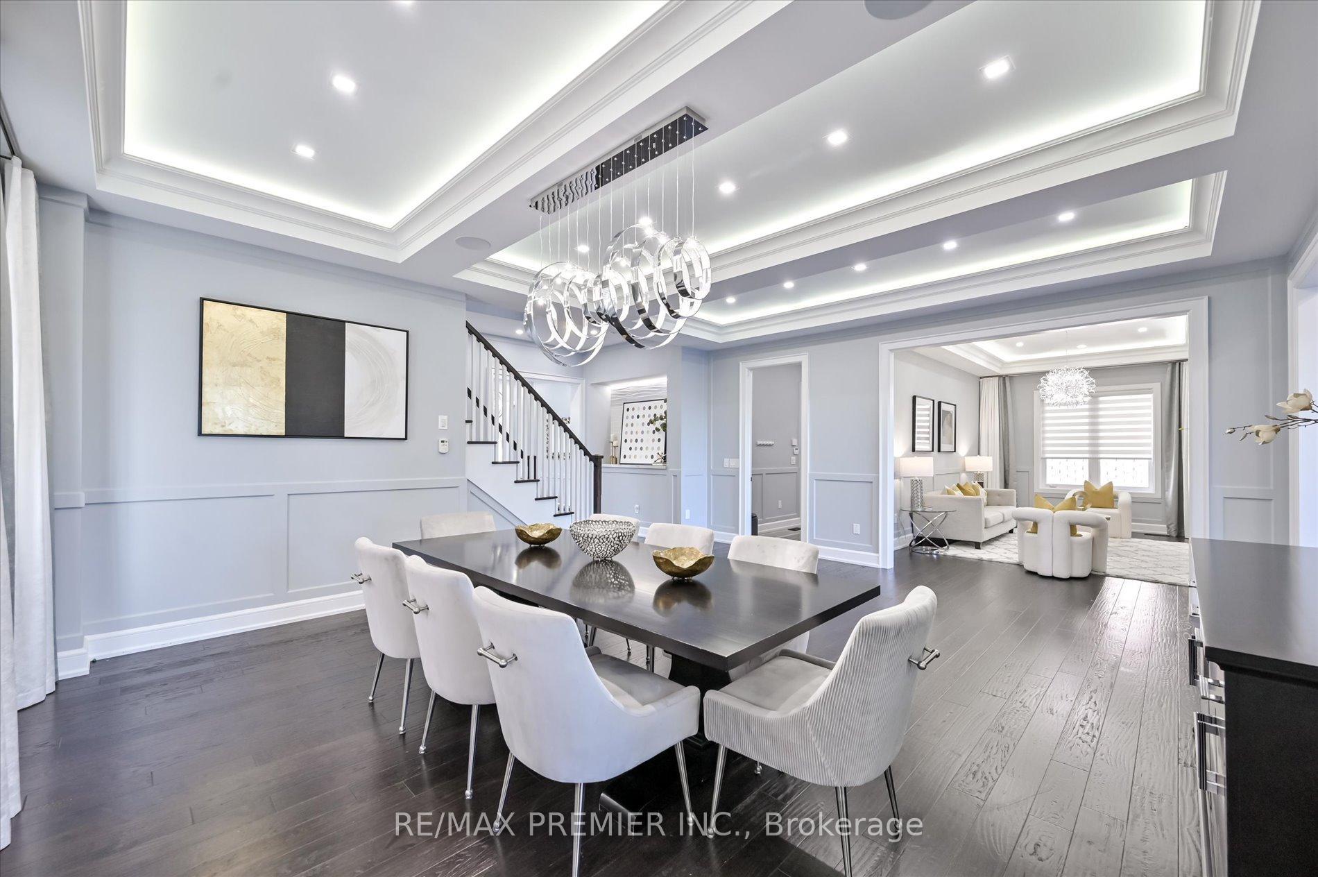 Photo 4 of 346 Farrell Road, Vaughan, Patterson — HOMEH