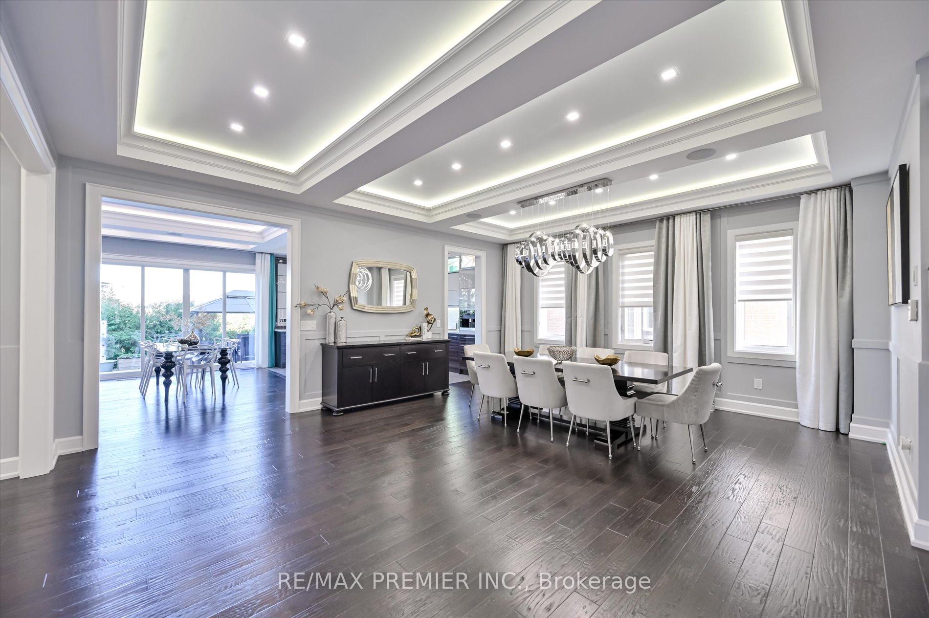 Photo 9 of 346 Farrell Road, Vaughan, Patterson — HOMEH