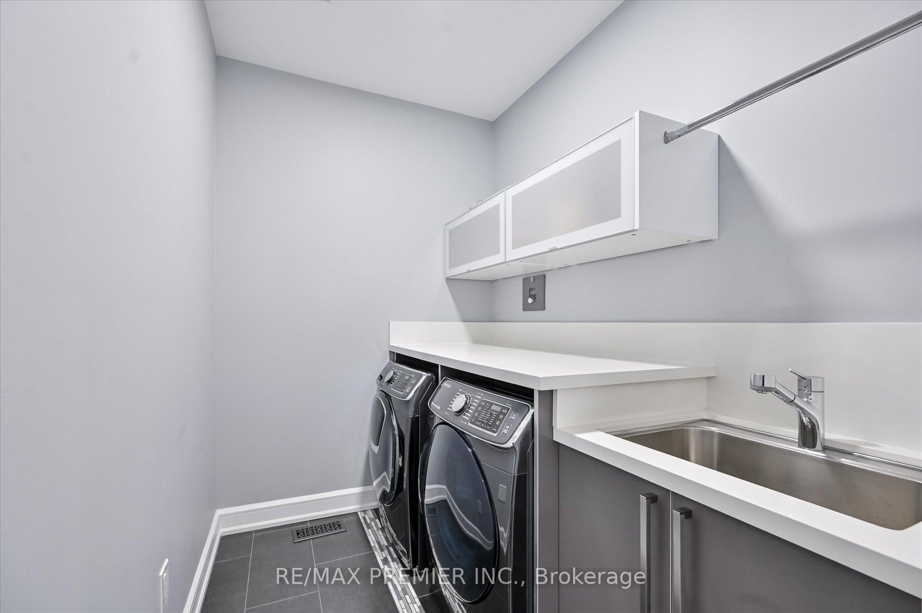 Photo 42 of 346 Farrell Road, Vaughan, Patterson — HOMEH