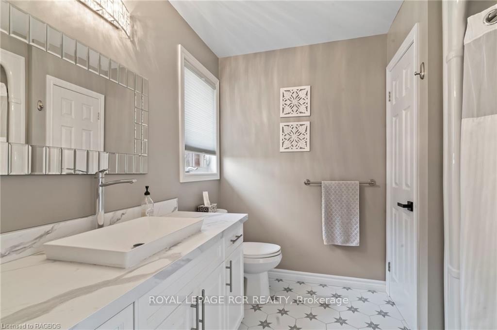Photo 18 of 323069 Durham Road E, West Grey — HOMEH