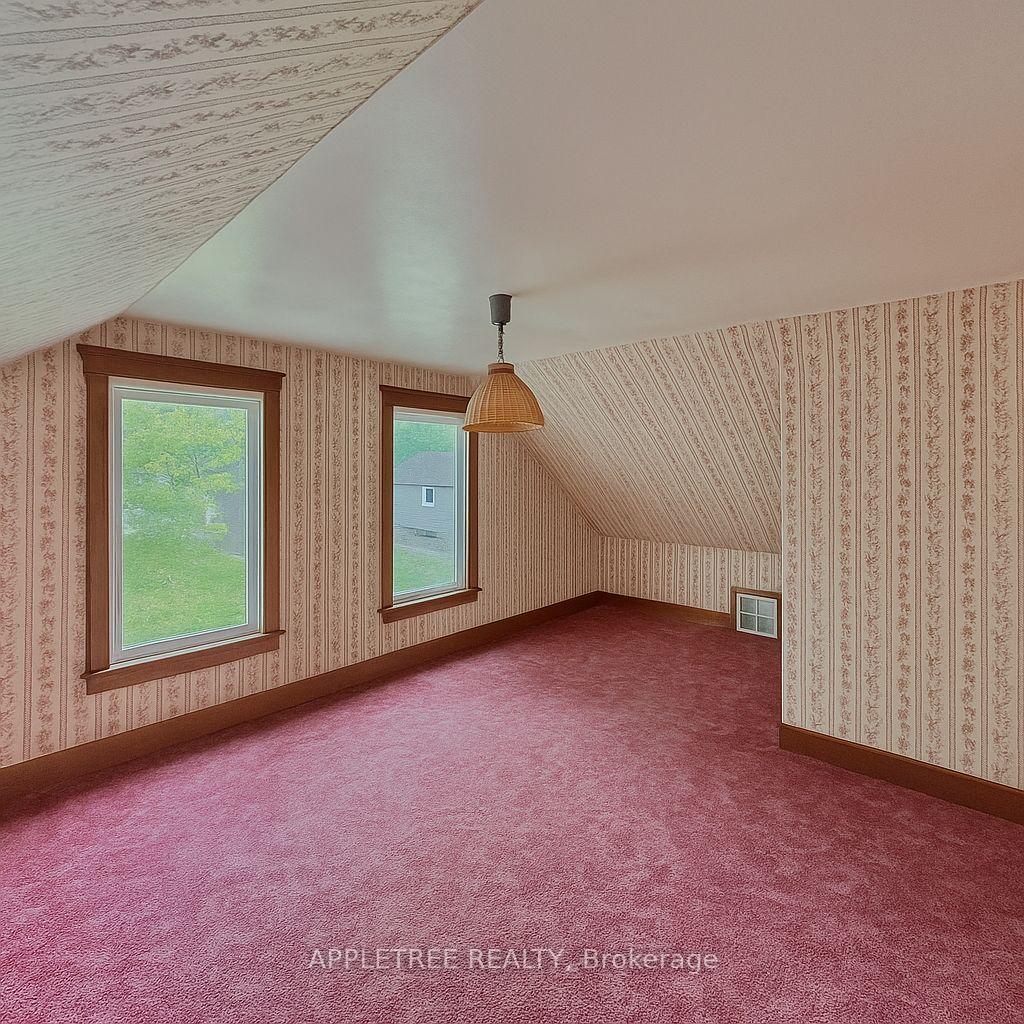 Photo 10 of 7748 Highway 21, Arran-Elderslie — HOMEH
