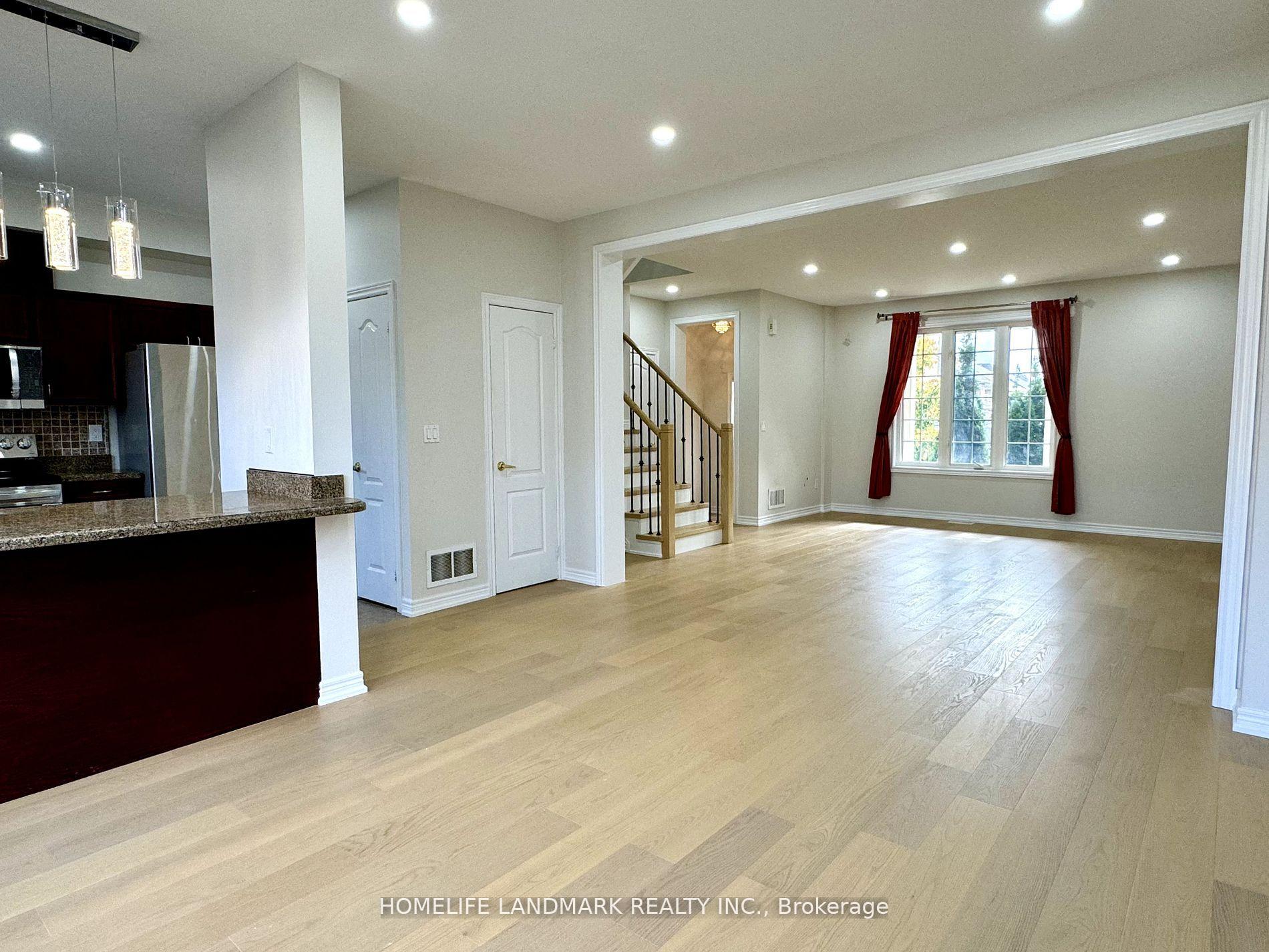 Photo 6 of 83 Kentview Crescent, Markham, Box Grove — HOMEH