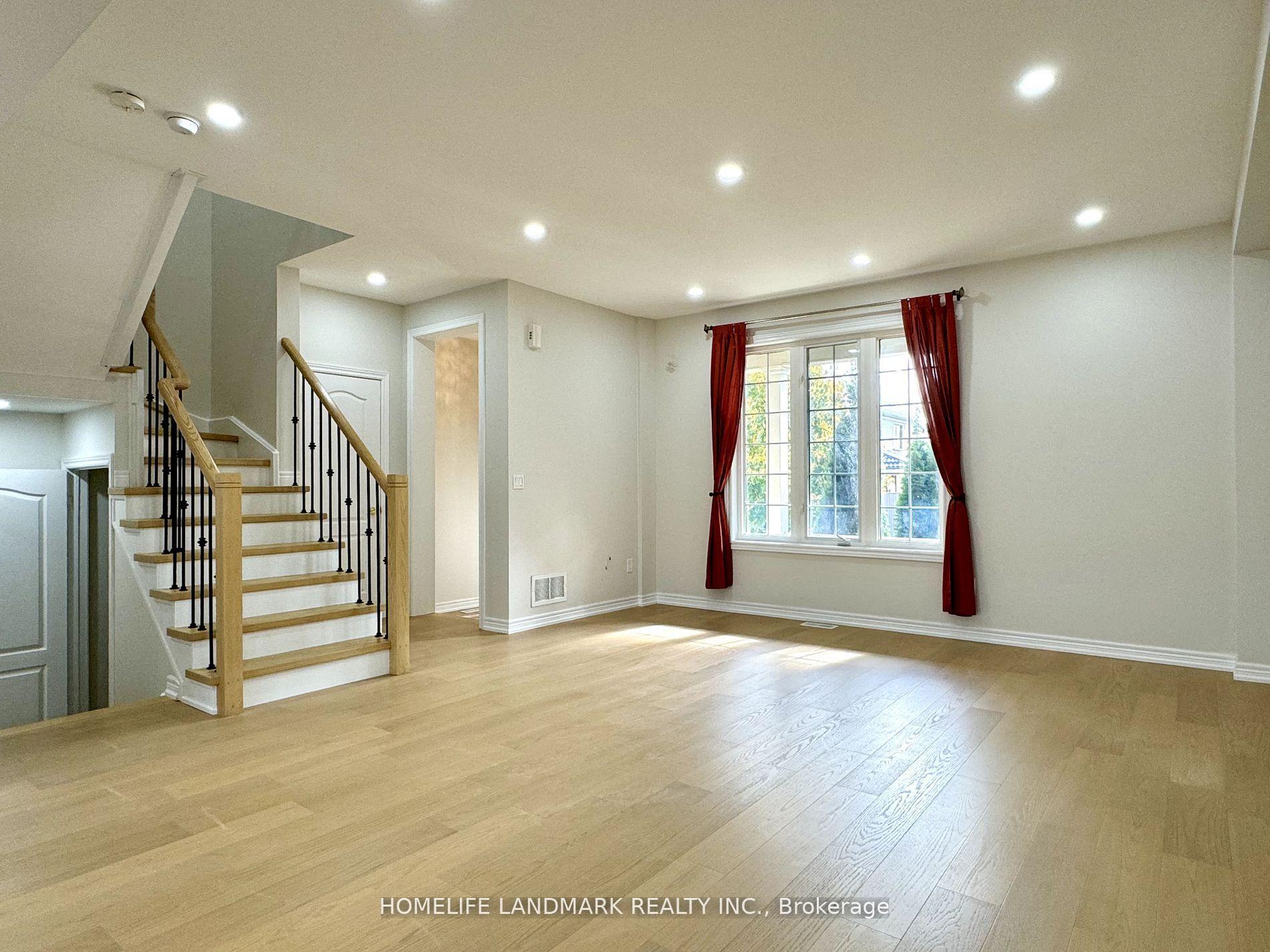 Photo 8 of 83 Kentview Crescent, Markham, Box Grove — HOMEH