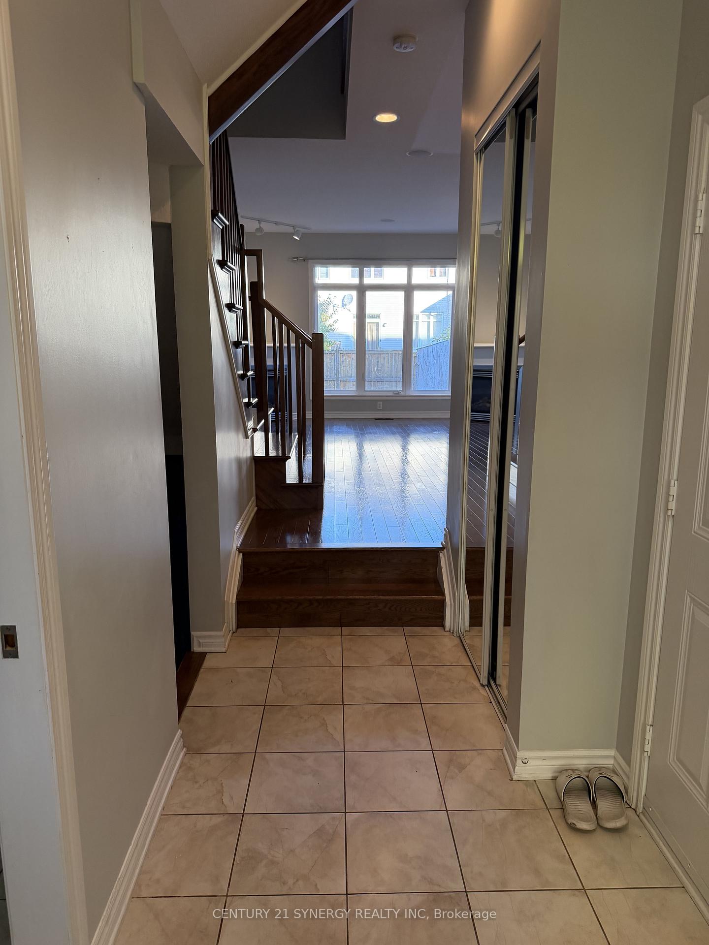 Photo 2 of 744 Bowercrest Crescent, Ottawa, Riverside South/Gloucester Glen — HOMEH