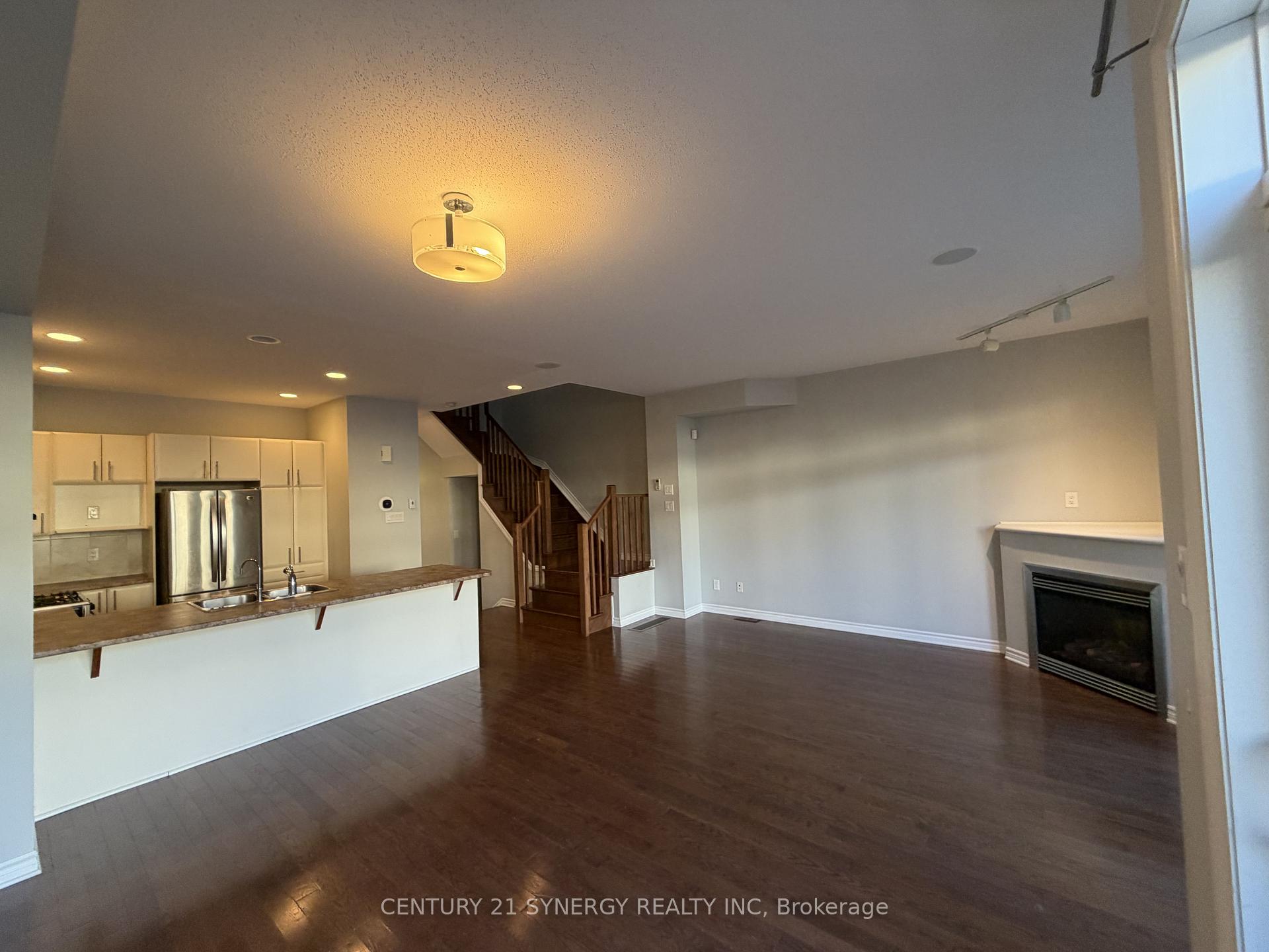 Photo 18 of 744 Bowercrest Crescent, Ottawa, Riverside South/Gloucester Glen — HOMEH