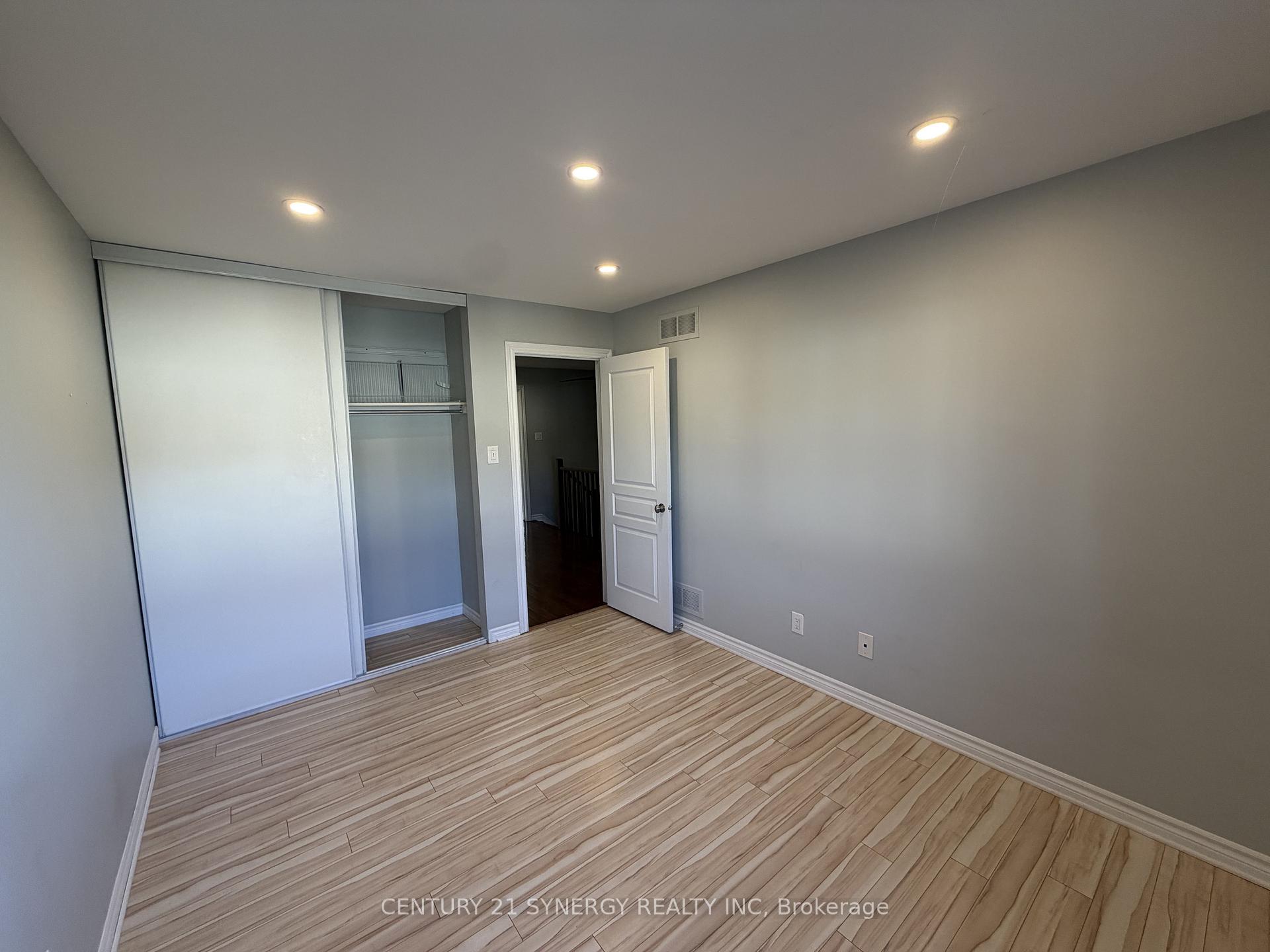 Photo 21 of 744 Bowercrest Crescent, Ottawa, Riverside South/Gloucester Glen — HOMEH