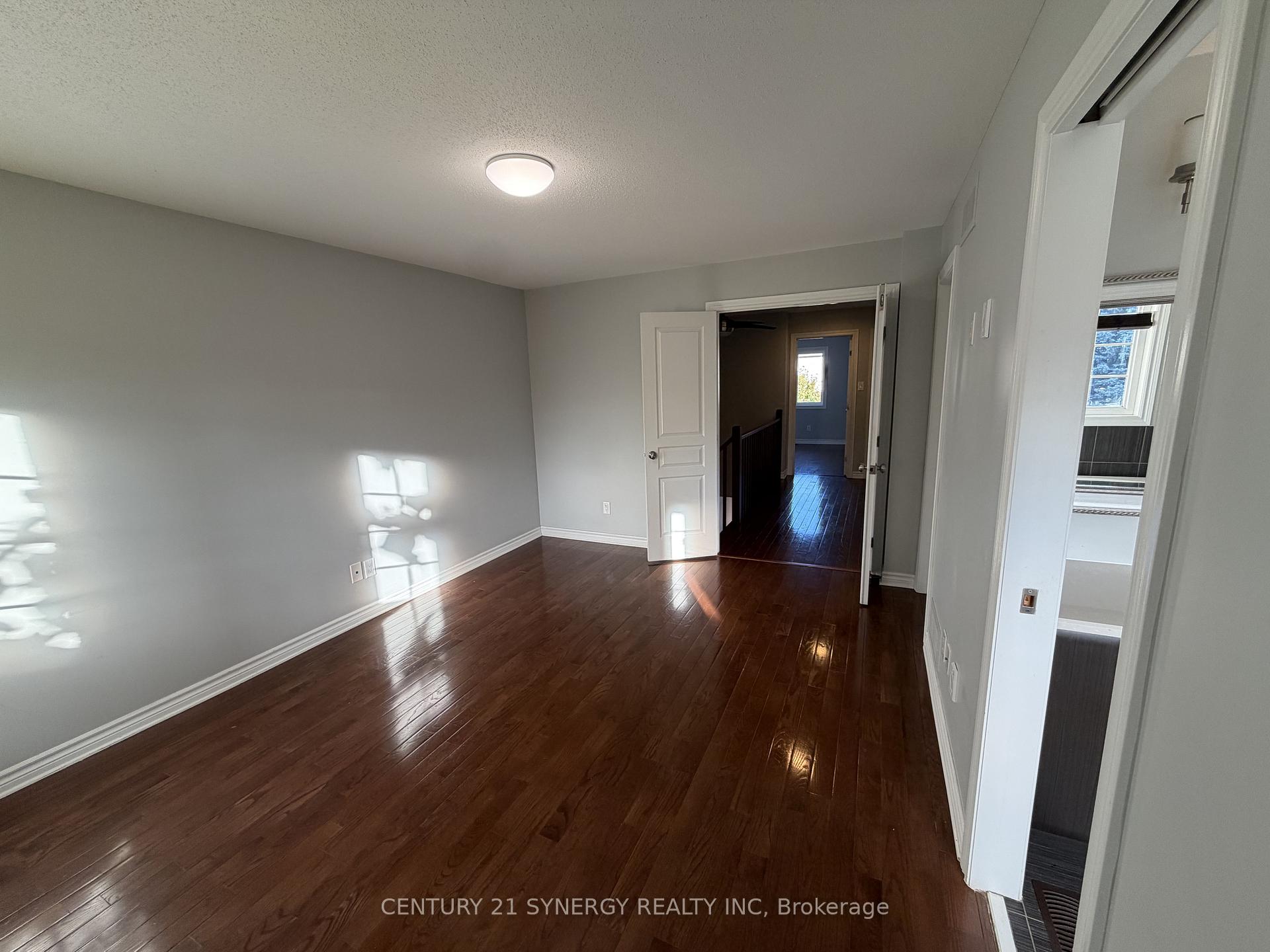 Photo 14 of 744 Bowercrest Crescent, Ottawa, Riverside South/Gloucester Glen — HOMEH