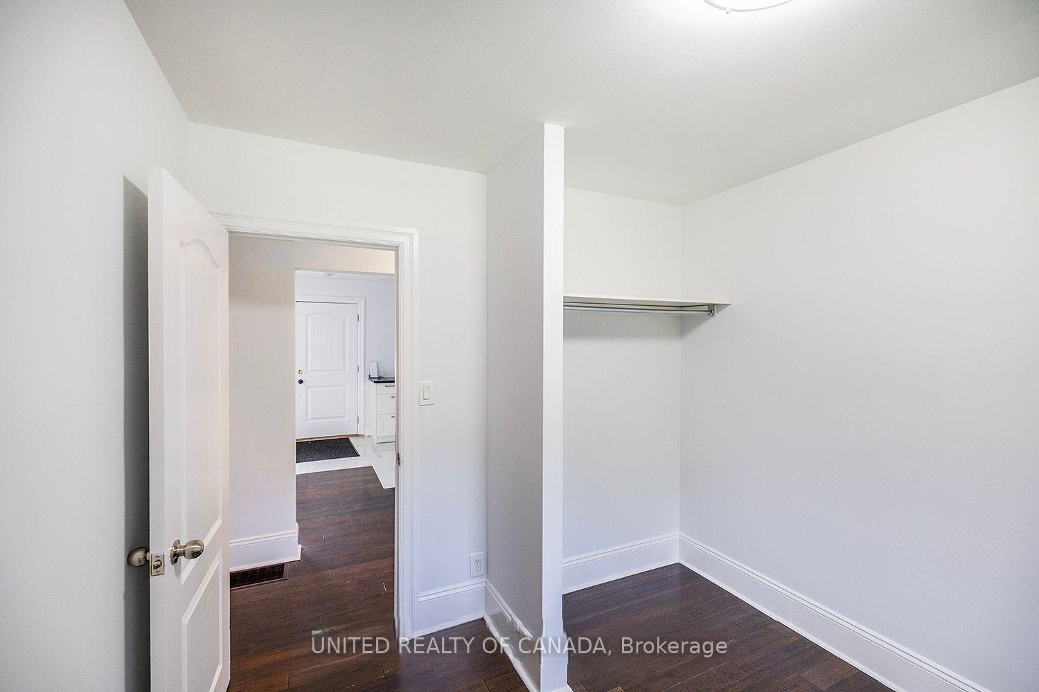 Photo 10 of 66 Thickson Road N, Whitby, Blue Grass Meadows — HOMEH