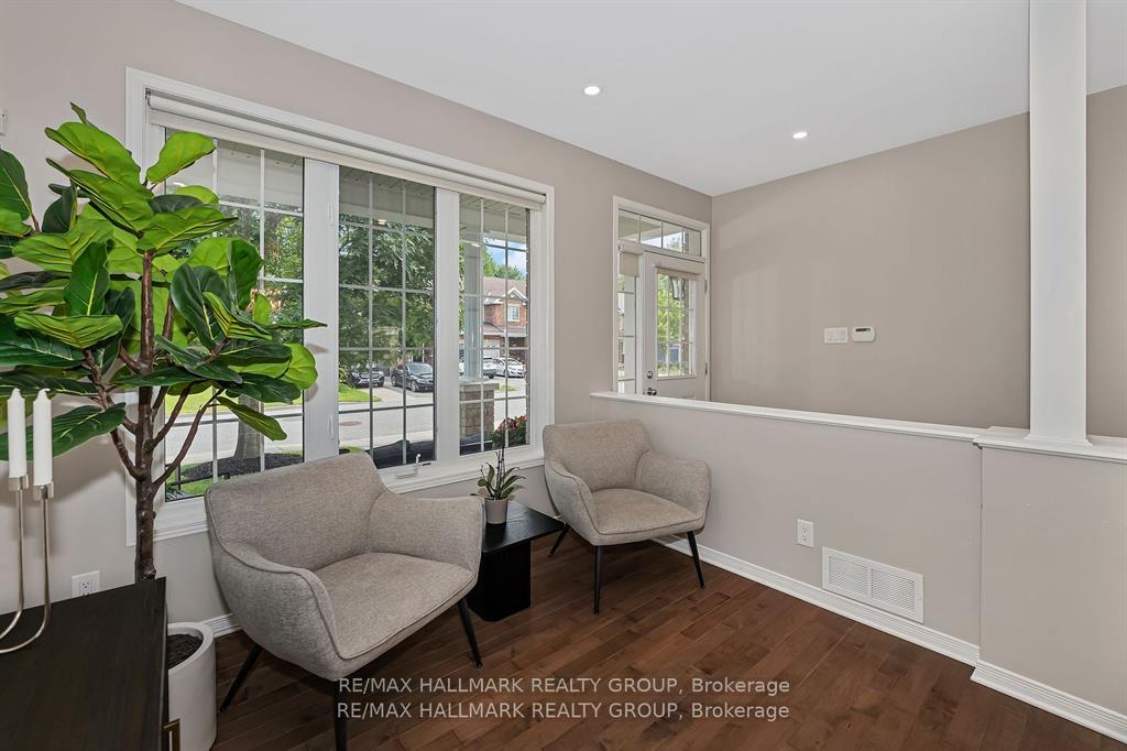 Photo 12 of 137 Stedman Street, Ottawa, Blossom Park/Kemp Park/Findlay Creek — HOMEH