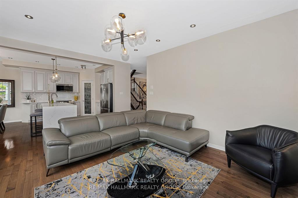Photo 15 of 137 Stedman Street, Ottawa, Blossom Park/Kemp Park/Findlay Creek — HOMEH