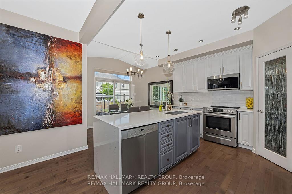 Photo 13 of 137 Stedman Street, Ottawa, Blossom Park/Kemp Park/Findlay Creek — HOMEH