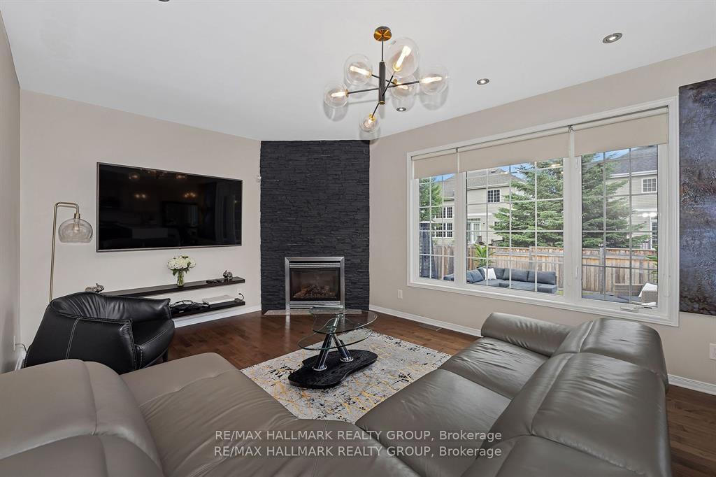 Photo 18 of 137 Stedman Street, Ottawa, Blossom Park/Kemp Park/Findlay Creek — HOMEH