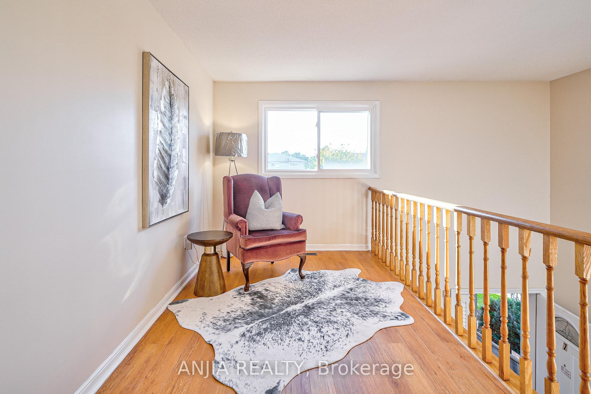 Photo 17 of 7 Hampstead Court, Markham, Milliken Mills West — HOMEH