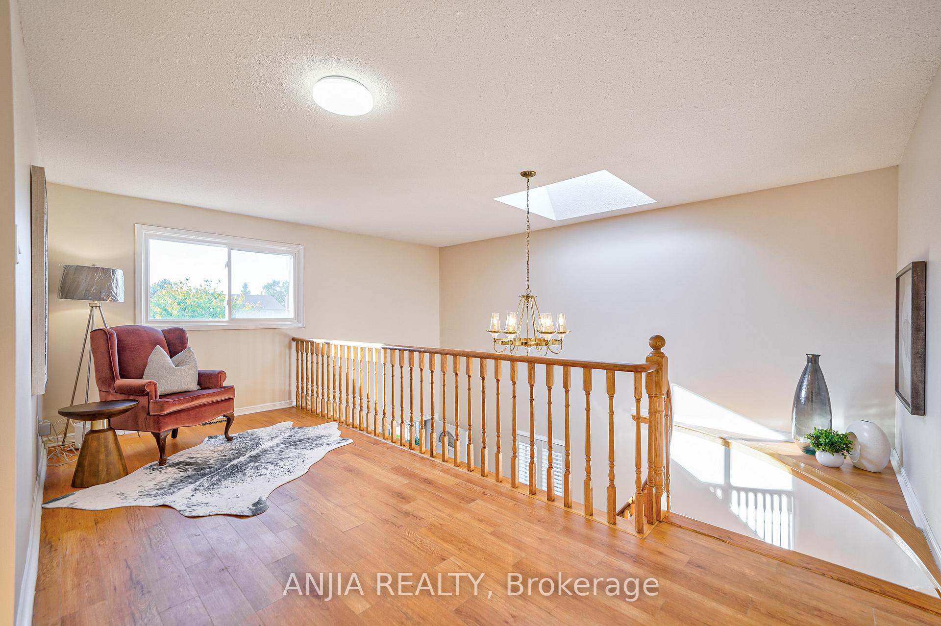 Photo 18 of 7 Hampstead Court, Markham, Milliken Mills West — HOMEH