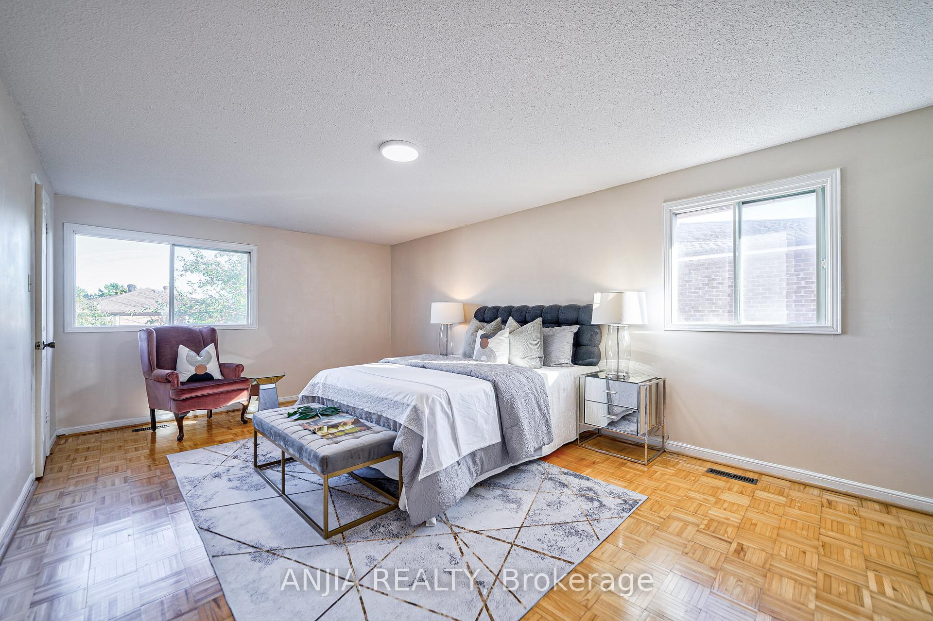 Photo 24 of 7 Hampstead Court, Markham, Milliken Mills West — HOMEH