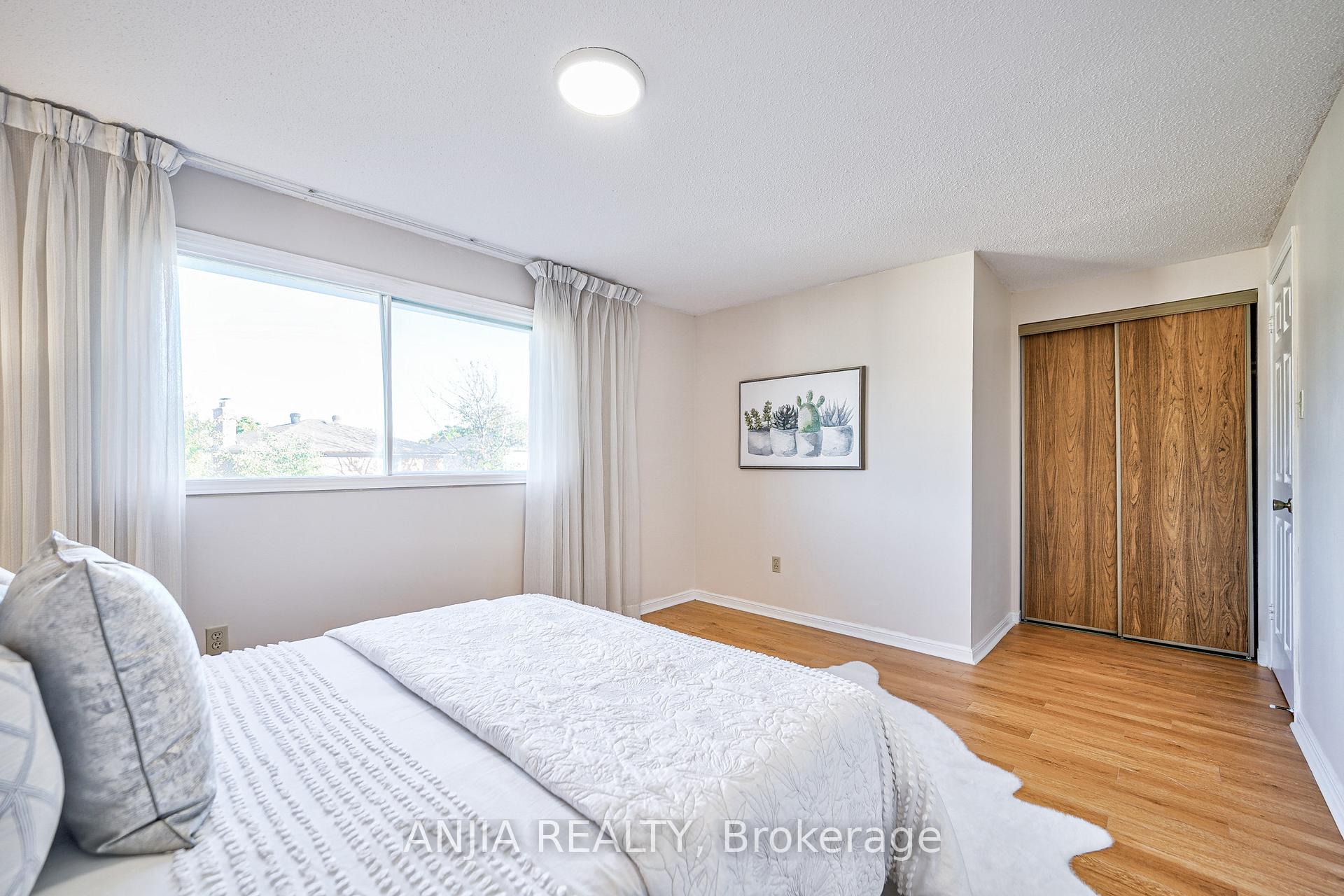 Photo 30 of 7 Hampstead Court, Markham, Milliken Mills West — HOMEH