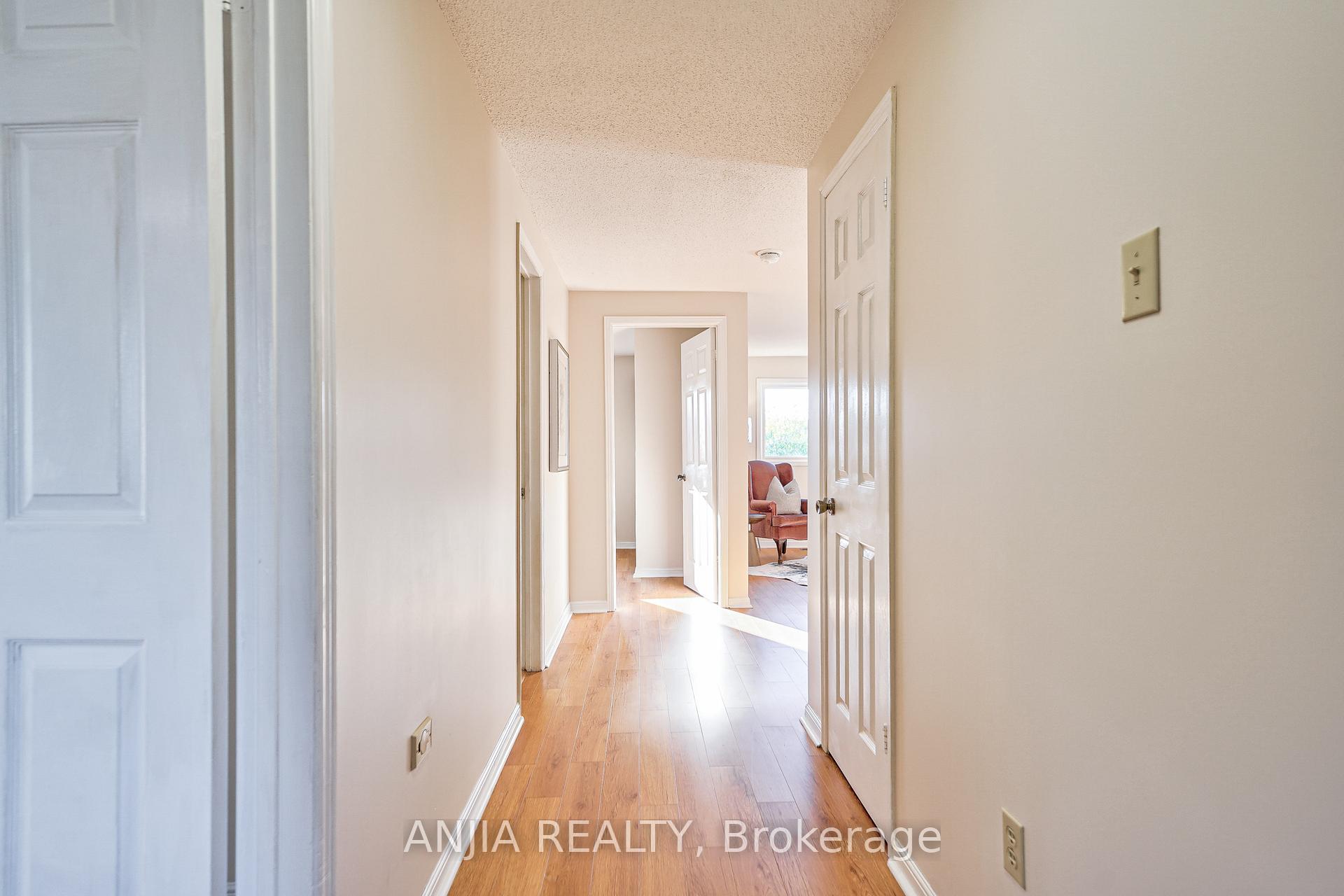 Photo 31 of 7 Hampstead Court, Markham, Milliken Mills West — HOMEH