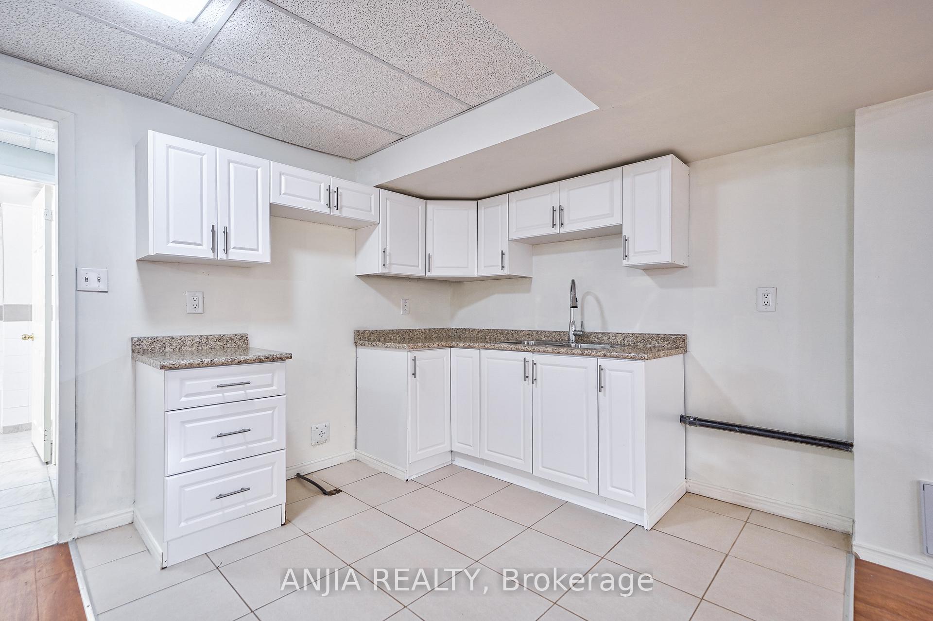 Photo 33 of 7 Hampstead Court, Markham, Milliken Mills West — HOMEH