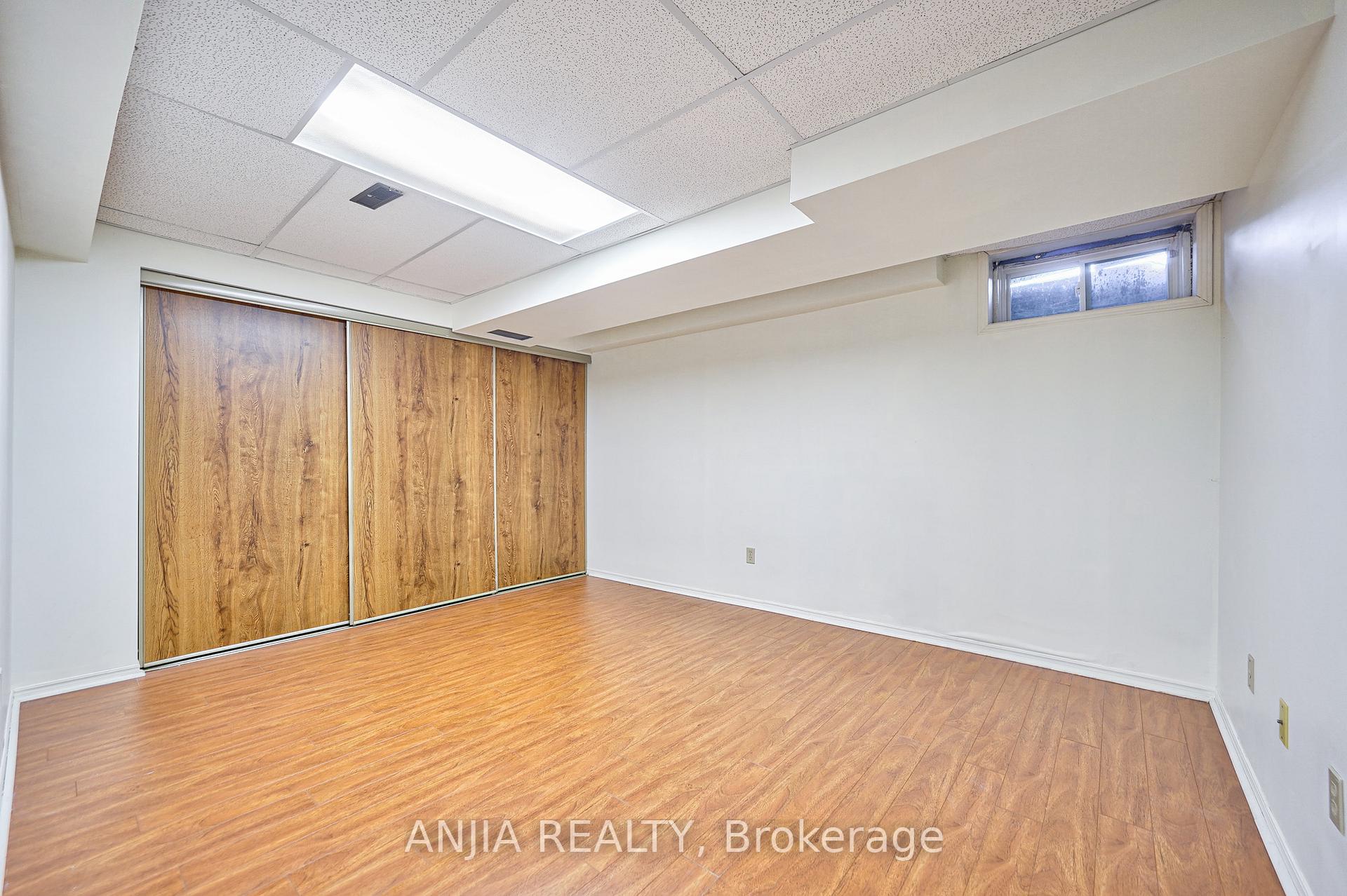Photo 36 of 7 Hampstead Court, Markham, Milliken Mills West — HOMEH
