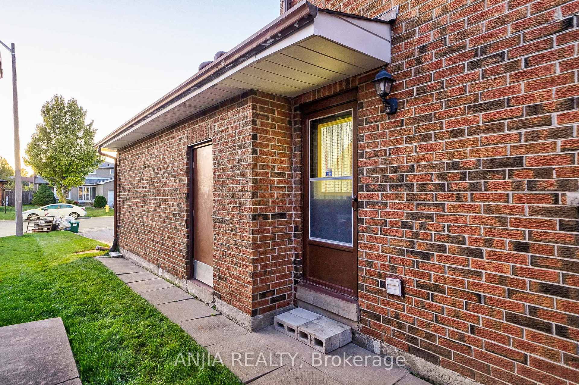 Photo 38 of 7 Hampstead Court, Markham, Milliken Mills West — HOMEH