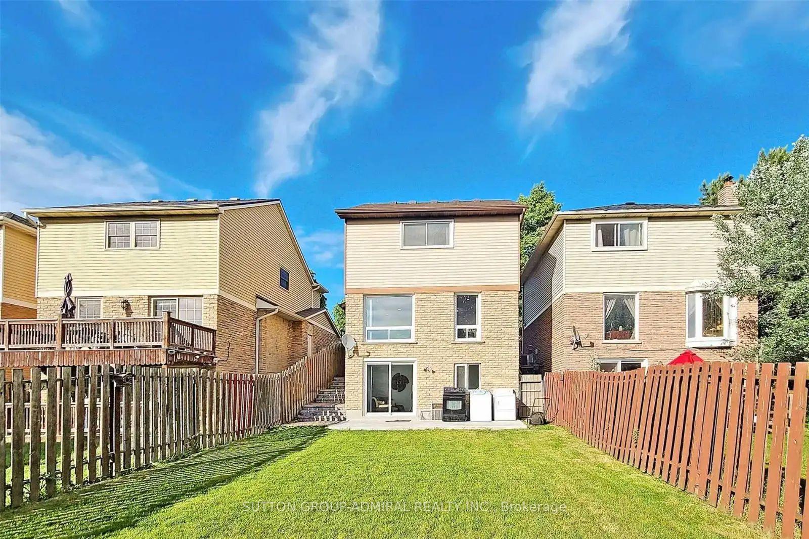 Photo 10 of Unit (Upper), 35 Kirby Crescent, Whitby, Blue Grass Meadows — HOMEH