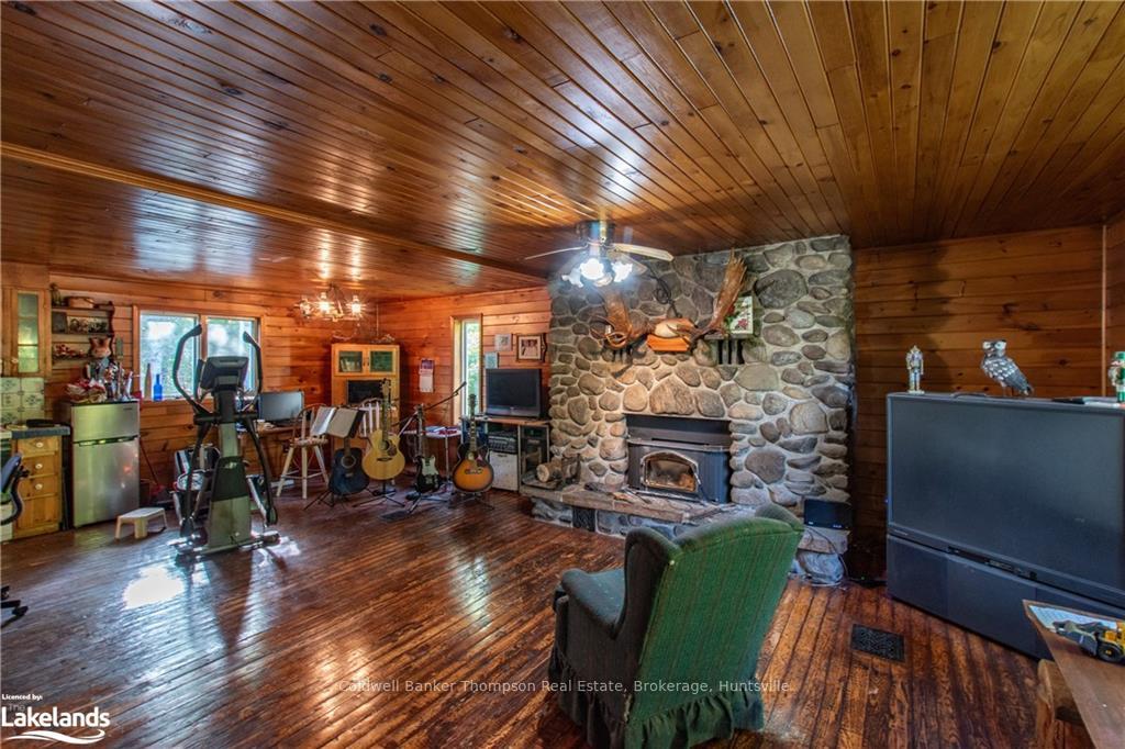 Photo 5 of 1331 Skyline Drive, Armour — HOMEH
