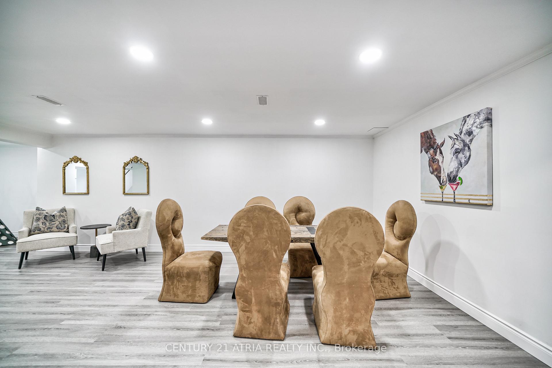 Photo 33 of 27 Willowgate Drive, Markham, Bullock — HOMEH