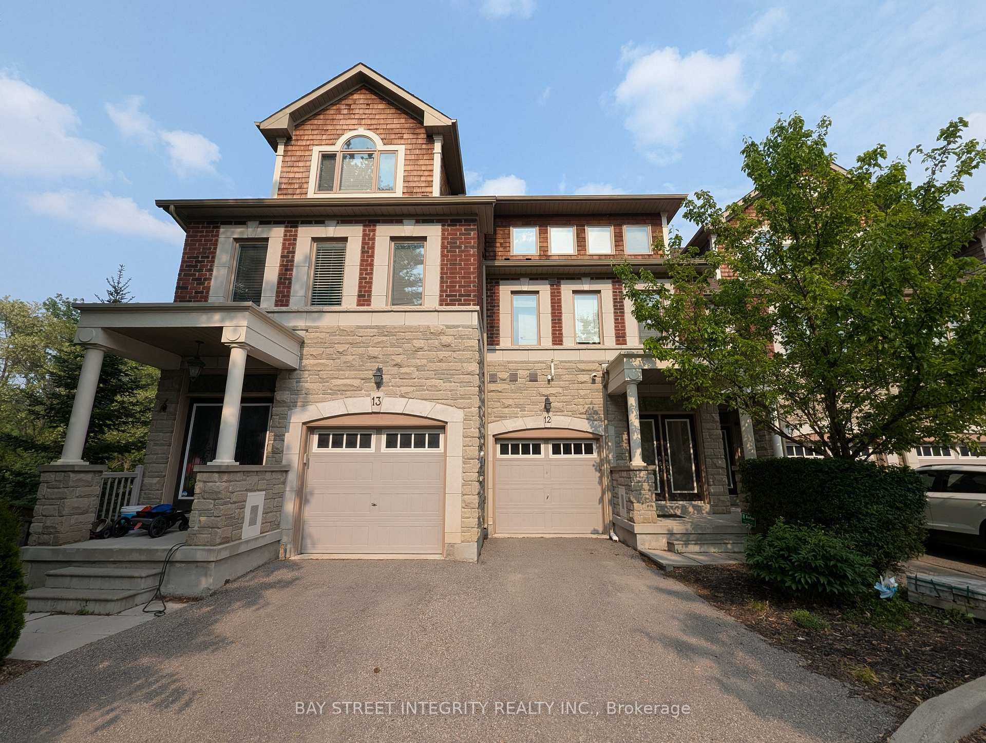 Front of Unit 12, 8469 Islington Avenue