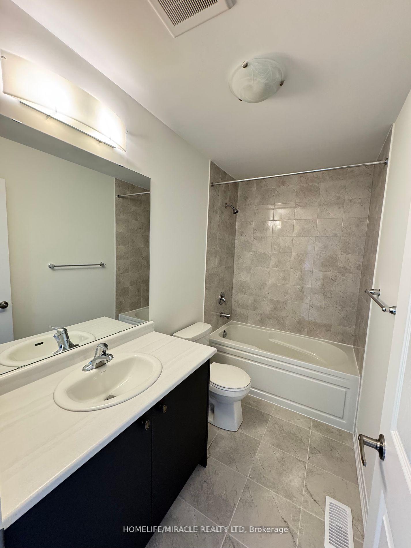 Photo 9 of 212 Port Crescent, Welland, Dain City — HOMEH