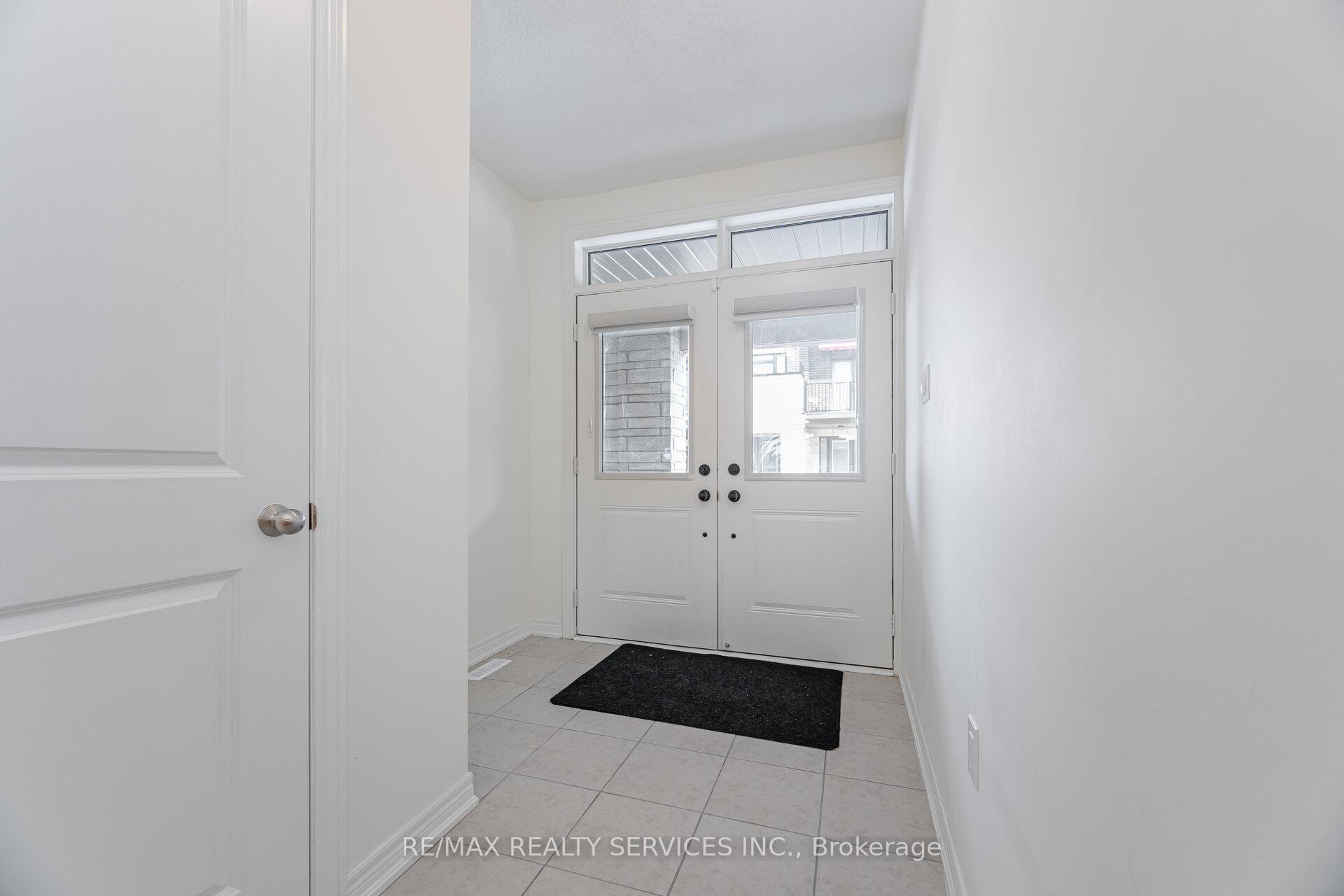 Photo 4 of 5 Nimmo Lane, Ajax, South East — HOMEH