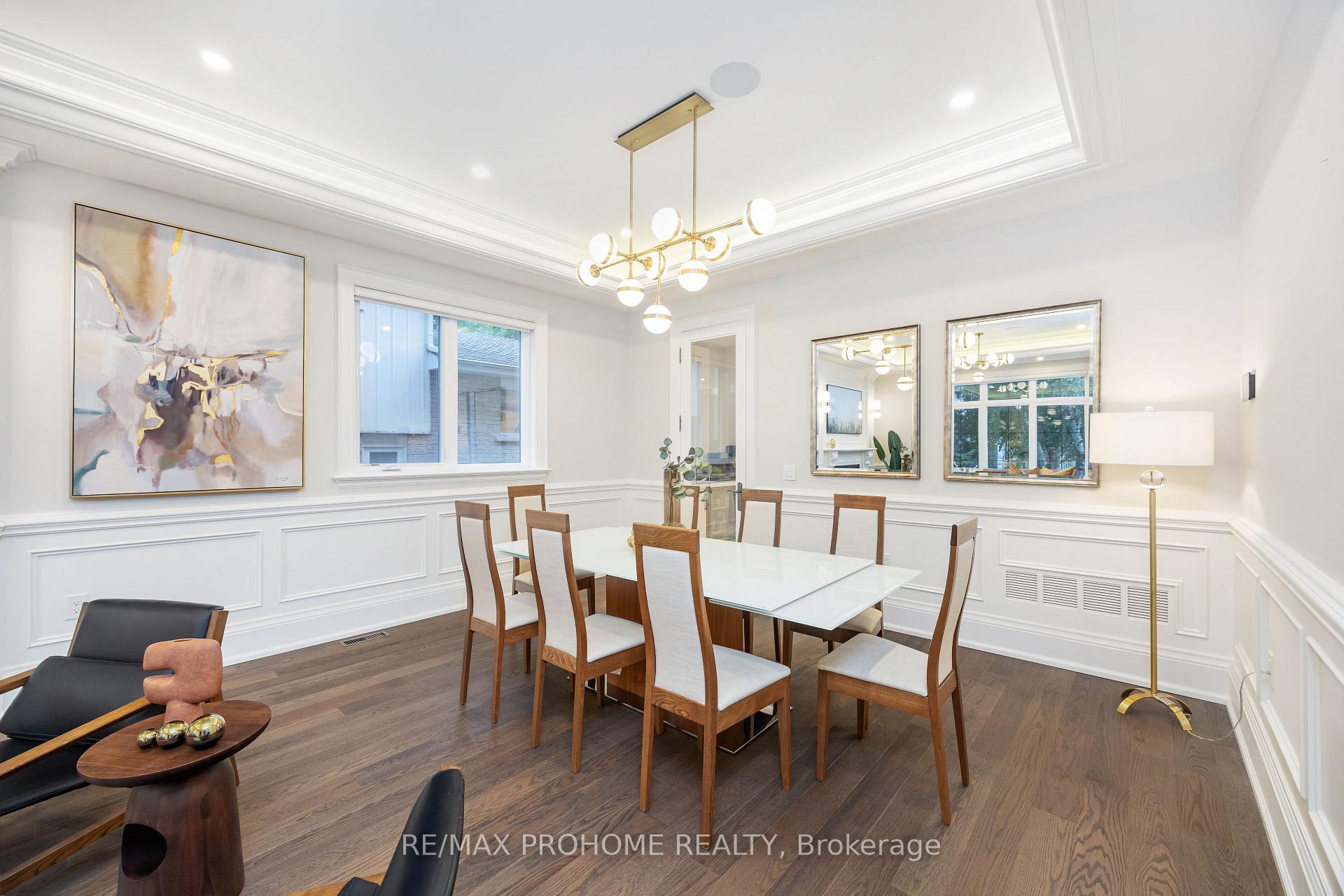 Photo 9 of 16 Emily Carr Street, Markham, Unionville — HOMEH