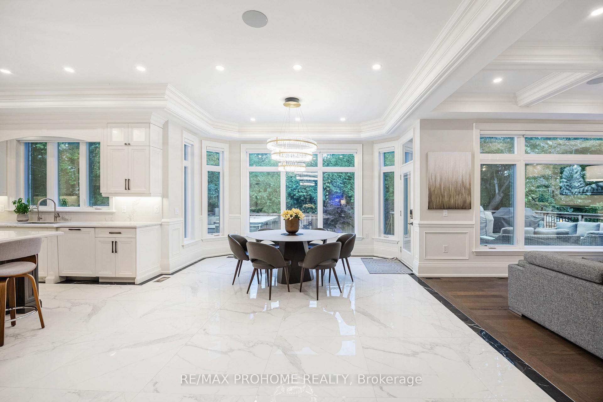 Photo 17 of 16 Emily Carr Street, Markham, Unionville — HOMEH