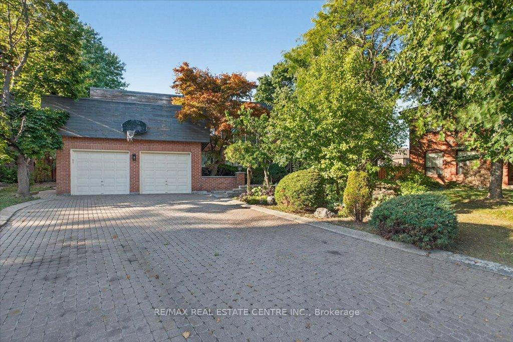 Photo 1 of 40 Colton Crescent N, Vaughan, Islington Woods — HOMEH