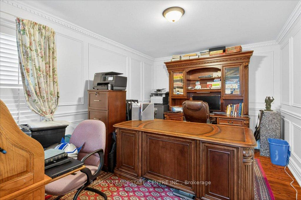 Photo 5 of 40 Colton Crescent N, Vaughan, Islington Woods — HOMEH